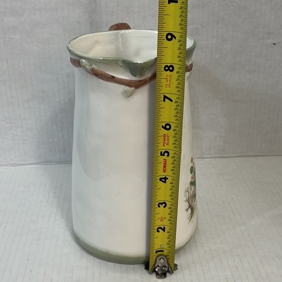 Vintage Mark Roberts Rabbit pitcher - Picture 5 of 8